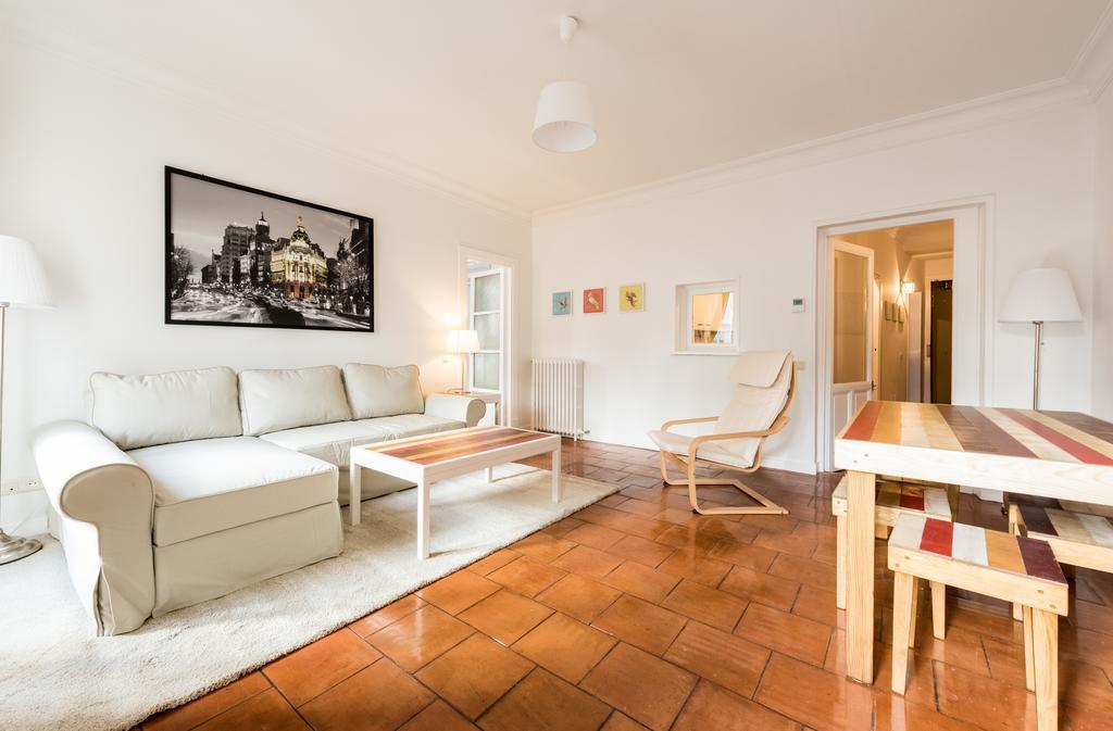 Apartamentos Madrid Centro W Buitenkant foto