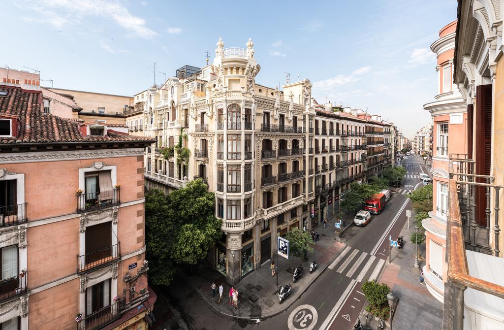 Apartamentos Madrid Centro W Buitenkant foto