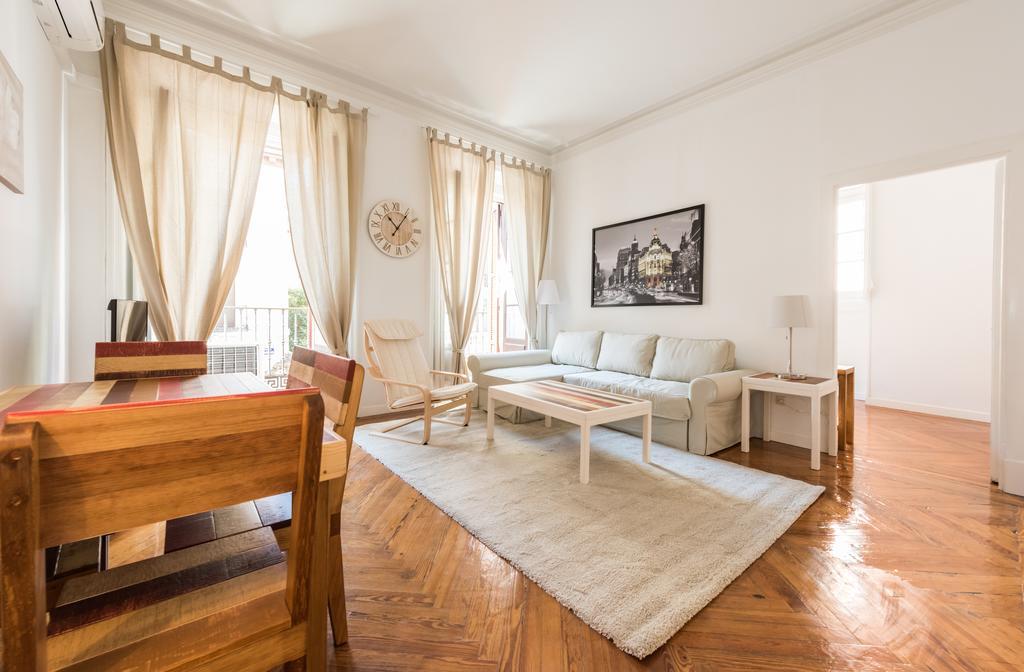 Apartamentos Madrid Centro W Buitenkant foto