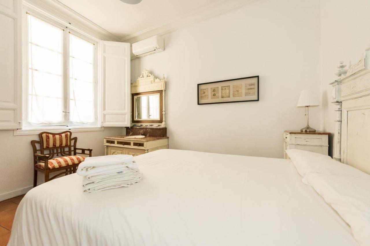 Apartamentos Madrid Centro W Buitenkant foto